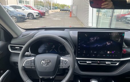Toyota Highlander, 2026 год, 5 420 000 рублей, 18 фотография
