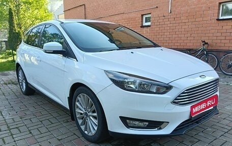 Ford Focus III, 2015 год, 1 300 000 рублей, 1 фотография