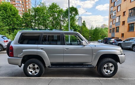 Nissan Patrol, 2005 год, 3 200 000 рублей, 16 фотография