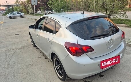 Opel Astra J, 2012 год, 650 000 рублей, 5 фотография