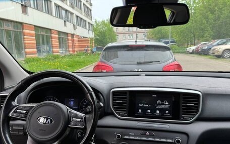 KIA Sportage IV рестайлинг, 2018 год, 2 200 000 рублей, 15 фотография