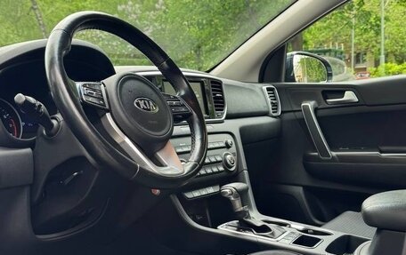 KIA Sportage IV рестайлинг, 2018 год, 2 200 000 рублей, 17 фотография