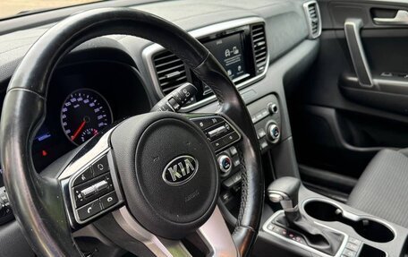 KIA Sportage IV рестайлинг, 2018 год, 2 200 000 рублей, 22 фотография