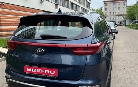 KIA Sportage IV рестайлинг, 2018 год, 2 200 000 рублей, 3 фотография