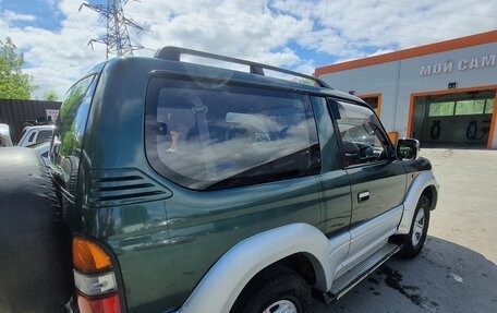 Toyota Land Cruiser Prado 90 рестайлинг, 1997 год, 820 000 рублей, 9 фотография
