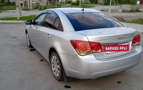 Chevrolet Cruze II, 2012 год, 650 000 рублей, 3 фотография