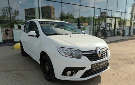Renault Sandero II рестайлинг, 2018 год, 870 000 рублей, 3 фотография