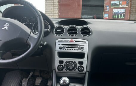Peugeot 408 I рестайлинг, 2014 год, 700 000 рублей, 8 фотография