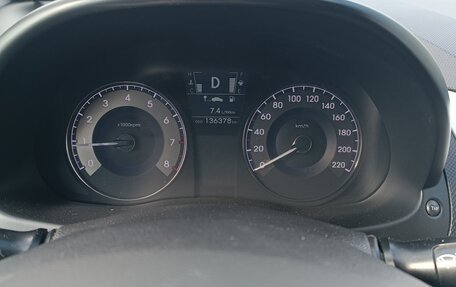 Hyundai Solaris II рестайлинг, 2011 год, 720 000 рублей, 9 фотография