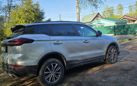 Geely Atlas, 2023 год, 2 400 000 рублей, 2 фотография