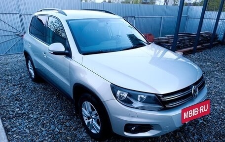 Volkswagen Tiguan I, 2011 год, 1 550 000 рублей, 3 фотография