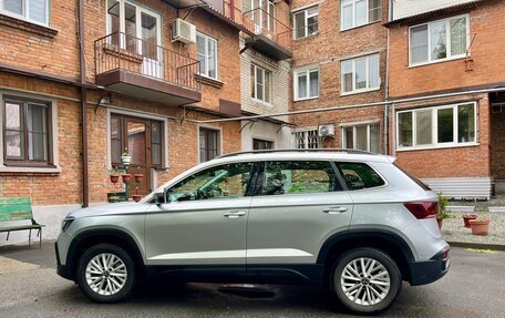 Volkswagen Taos, 2021 год, 2 700 000 рублей, 4 фотография