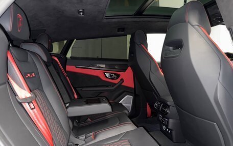 Lamborghini Urus I, 2024 год, 30 500 000 рублей, 23 фотография