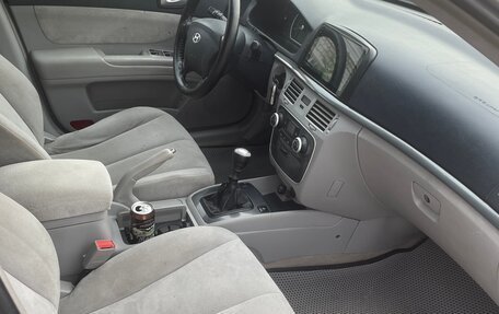 Hyundai Sonata VI, 2005 год, 320 000 рублей, 6 фотография