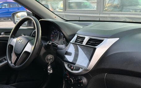 Hyundai Solaris II рестайлинг, 2015 год, 649 000 рублей, 12 фотография