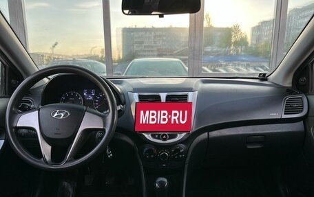 Hyundai Solaris II рестайлинг, 2015 год, 649 000 рублей, 10 фотография