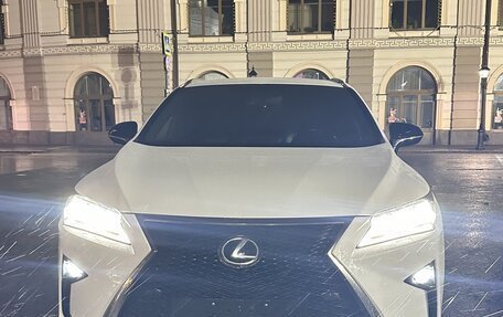 Lexus RX IV рестайлинг, 2019 год, 4 950 000 рублей, 1 фотография