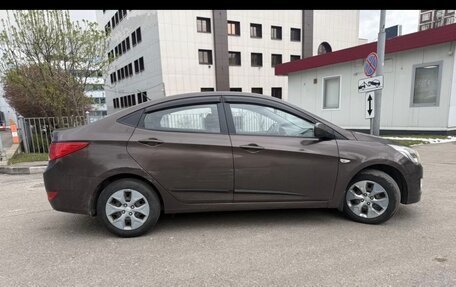 Hyundai Solaris II рестайлинг, 2014 год, 900 000 рублей, 5 фотография
