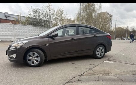 Hyundai Solaris II рестайлинг, 2014 год, 900 000 рублей, 7 фотография