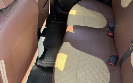 Hyundai Solaris II рестайлинг, 2014 год, 900 000 рублей, 12 фотография