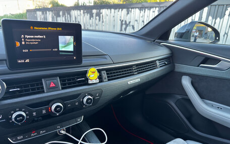 Audi A4, 2016 год, 2 900 000 рублей, 13 фотография
