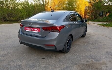 Hyundai Solaris II рестайлинг, 2019 год, 1 395 000 рублей, 4 фотография