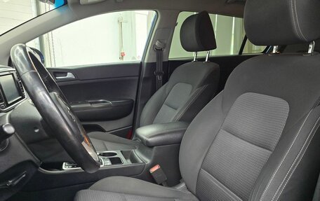 KIA Sportage IV рестайлинг, 2018 год, 2 149 000 рублей, 9 фотография