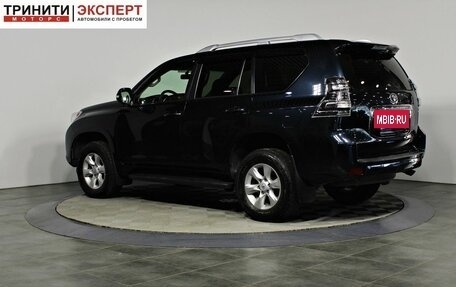 Toyota Land Cruiser Prado 150 рестайлинг 2, 2012 год, 2 357 000 рублей, 7 фотография