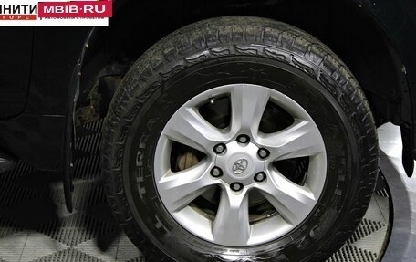 Toyota Land Cruiser Prado 150 рестайлинг 2, 2012 год, 2 357 000 рублей, 16 фотография
