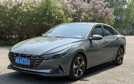 Hyundai Elantra, 2022 год, 1 660 000 рублей, 2 фотография