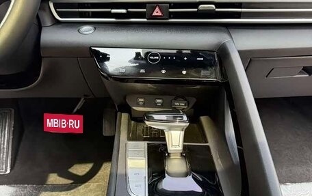 Hyundai Elantra, 2022 год, 1 660 000 рублей, 15 фотография