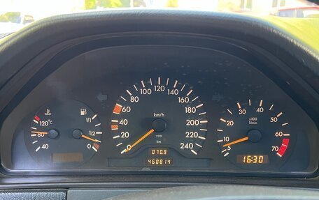 Mercedes-Benz E-Класс, 1995 год, 320 000 рублей, 9 фотография
