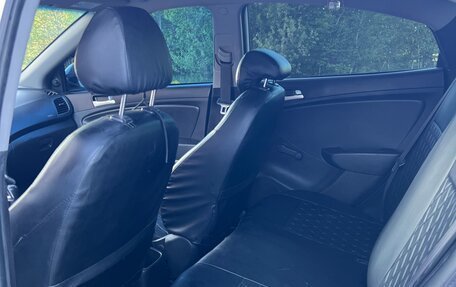 Hyundai Solaris II рестайлинг, 2013 год, 630 000 рублей, 9 фотография