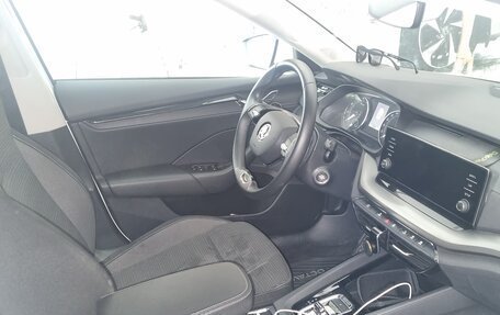 Skoda Octavia IV, 2021 год, 2 450 000 рублей, 11 фотография