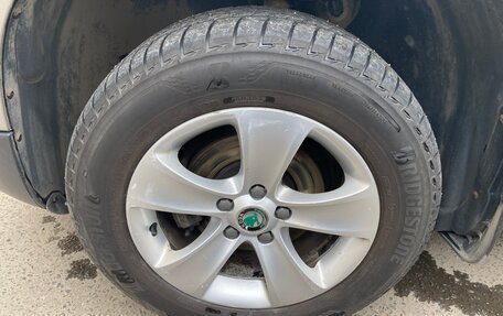 Skoda Yeti I рестайлинг, 2012 год, 750 000 рублей, 14 фотография