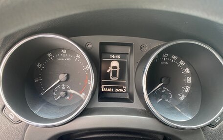Skoda Yeti I рестайлинг, 2012 год, 750 000 рублей, 10 фотография