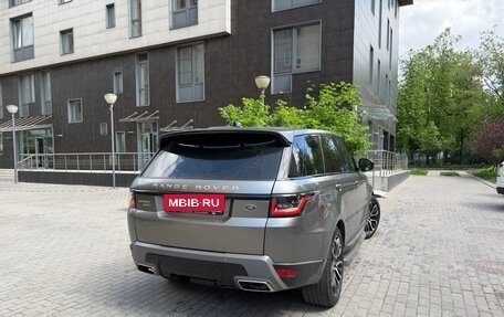 Land Rover Range Rover Sport II, 2018 год, 4 500 000 рублей, 2 фотография