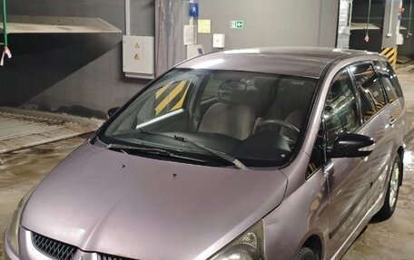 Mitsubishi Grandis, 2004 год, 500 000 рублей, 1 фотография