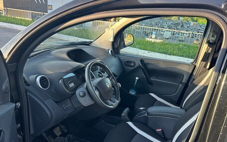 Renault Kangoo II рестайлинг, 2016 год, 1 275 000 рублей, 18 фотография