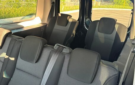 Renault Kangoo II рестайлинг, 2016 год, 1 275 000 рублей, 14 фотография