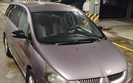 Mitsubishi Grandis, 2004 год, 500 000 рублей, 2 фотография