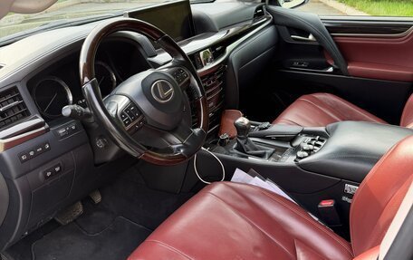 Lexus LX III, 2017 год, 6 400 000 рублей, 7 фотография