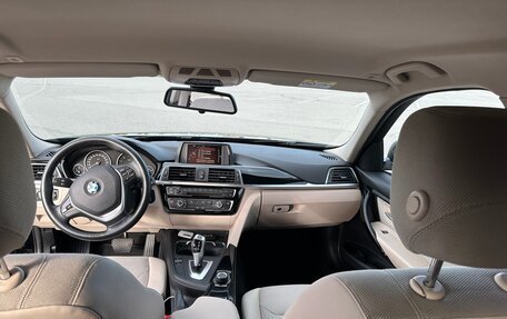 BMW 3 серия, 2017 год, 2 050 000 рублей, 7 фотография