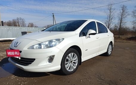 Peugeot 408 I рестайлинг, 2014 год, 670 000 рублей, 3 фотография