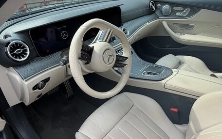 Mercedes-Benz E-Класс, 2020 год, 4 300 000 рублей, 10 фотография