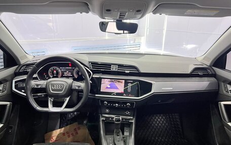 Audi Q3, 2023 год, 2 300 000 рублей, 16 фотография