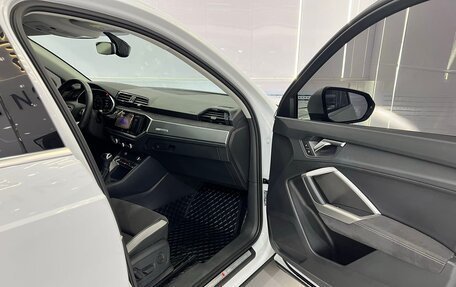 Audi Q3, 2023 год, 2 300 000 рублей, 15 фотография