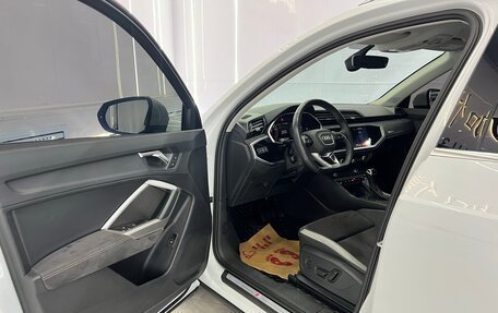 Audi Q3, 2023 год, 2 300 000 рублей, 18 фотография