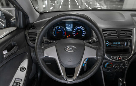 Hyundai Solaris II рестайлинг, 2014 год, 610 000 рублей, 11 фотография