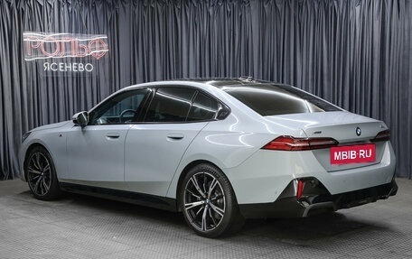 BMW 5 серия, 2024 год, 8 648 000 рублей, 8 фотография
